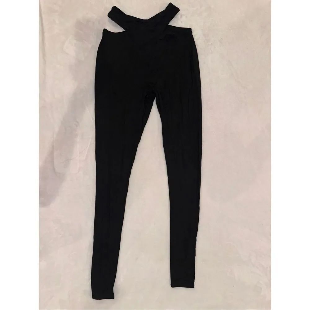 Naked wardrobe size S black leggings